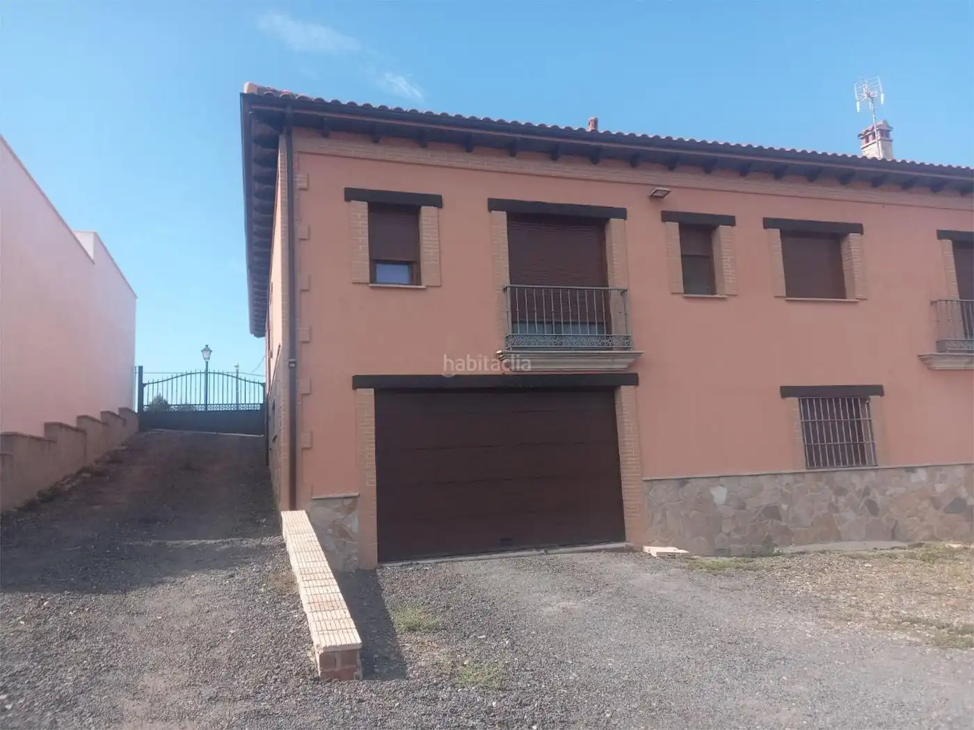 Casa en venda a Calle Clara Campoamor 16, imagen 5