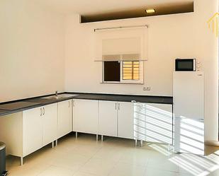 Cuina de Apartament de lloguer en Rincón de la Victoria