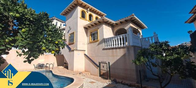 Casa-chalet en Venta en La Zenia