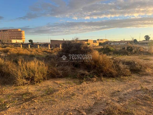 Terreno en Venta en Carretera Mojonera – Cortijos de Marín