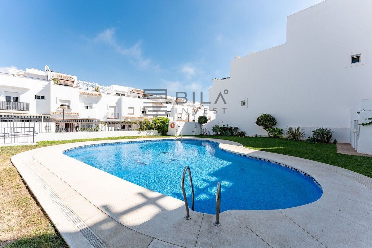 Vista exterior de Casa o xalet en venda en Fuengirola