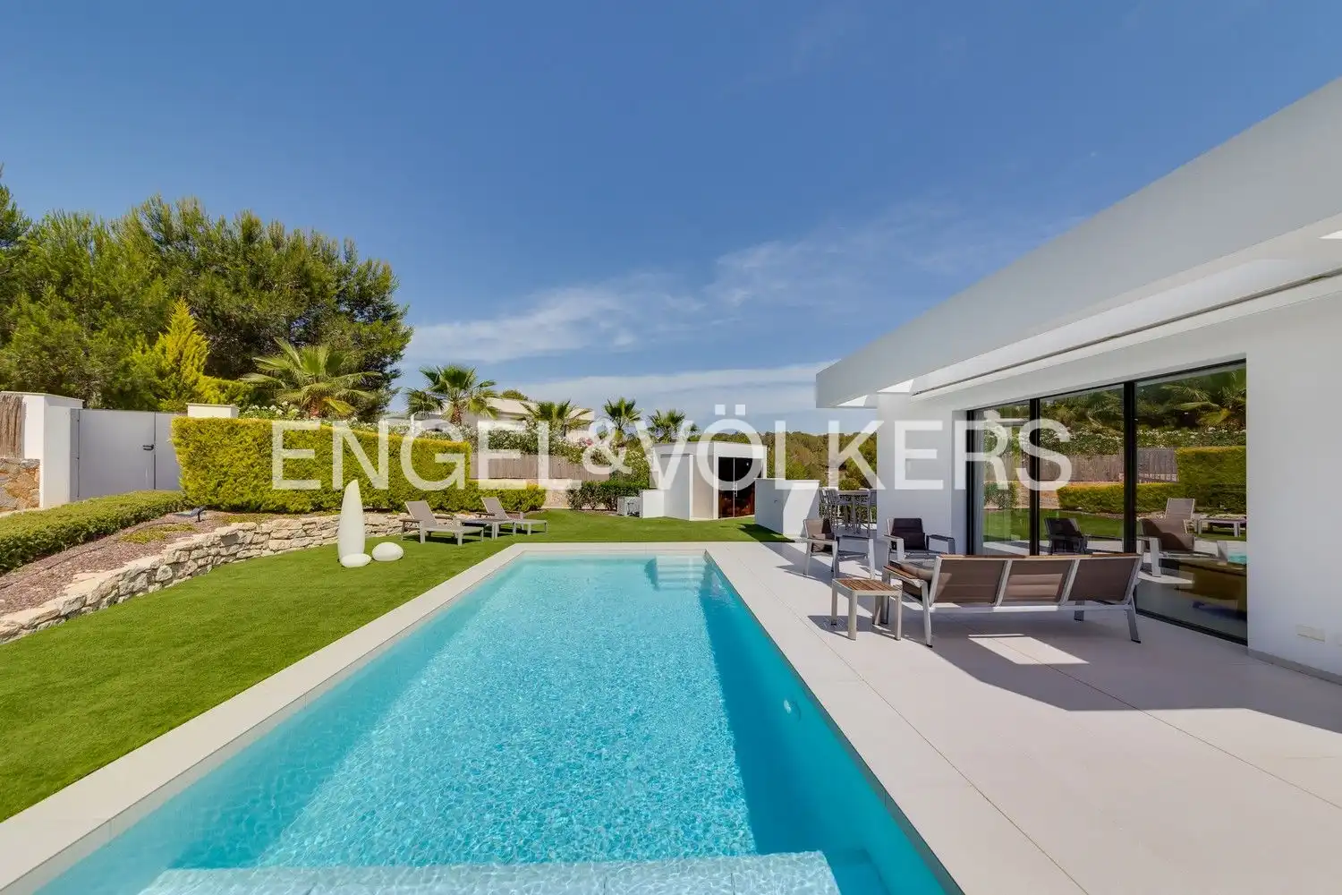 Piscina de Finca rústica en venta en Orihuela con Aire acondicionado, Calefacción y Jardín privado