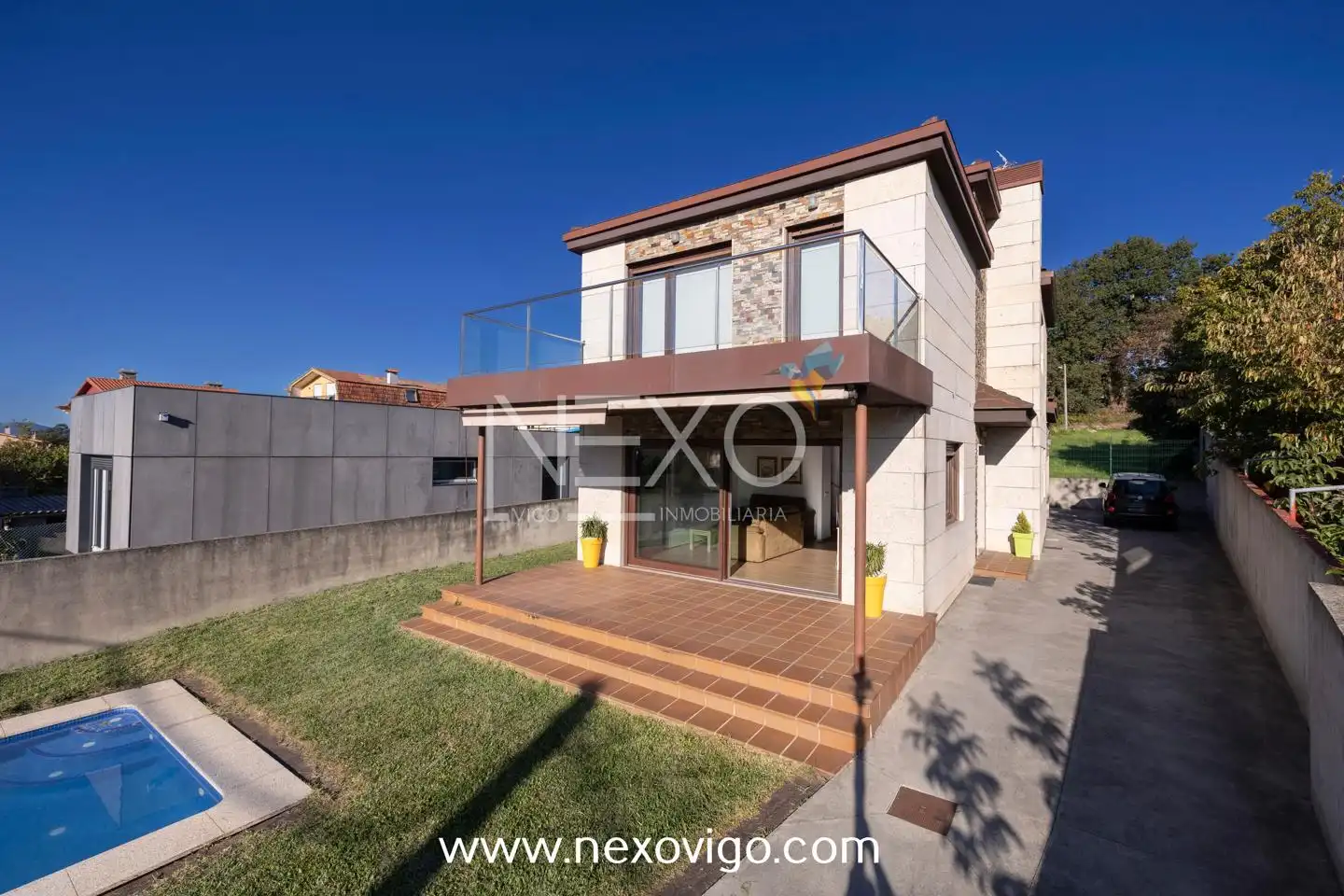 Exterior view of Houses for sale in Vigo   with Heating, Private garden and Terrace