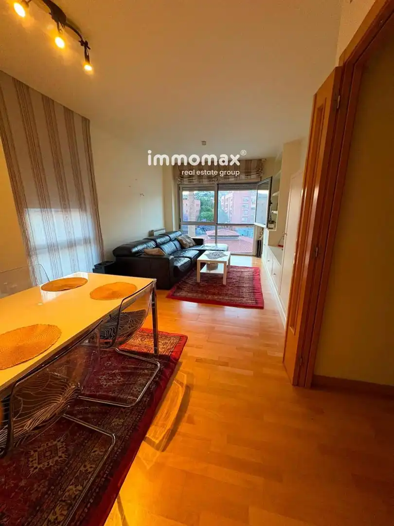 Flat with lift to rent in LAUREA MIRO, imagen 5