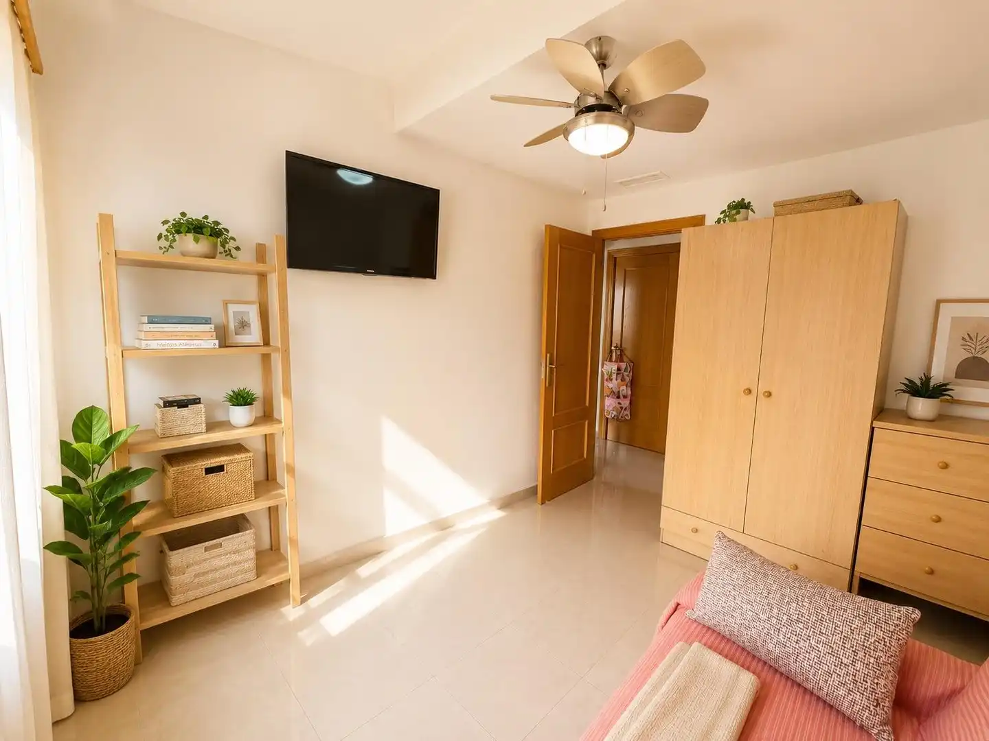 Habitación de Casa o chalet en venta en Murcia con Aire acondicionado, Calefacción y Jardín privado