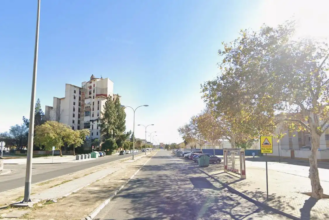 Außenansicht von Erdgeschoss zum Verkauf in Sevilla
