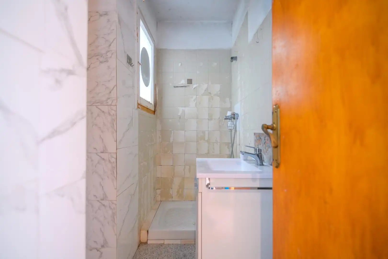 Bathroom of Flat for sale in Manresa  with Heating and Alarm