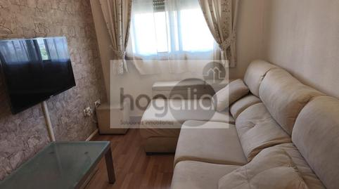 Foto 2 de Pis de lloguer a Sta. Aurelia - Cantábrico - Atlàntico - La Romería, Sevilla