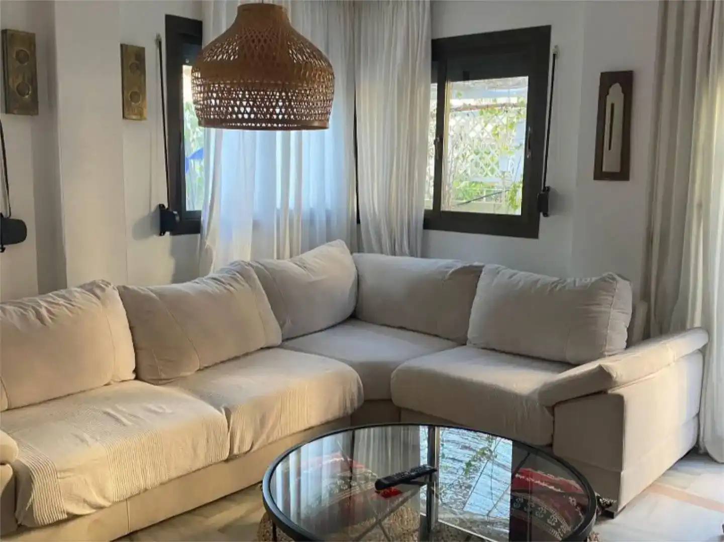 Wohnzimmer von Wohnung zur Miete in Marbella Centro
