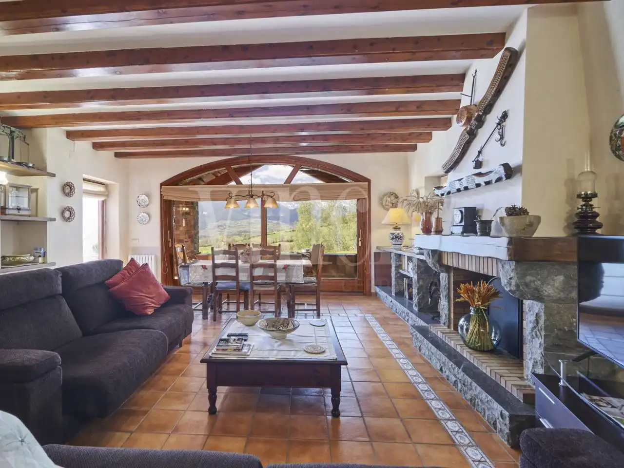 Sala d'estar de Casa o xalet en venda en Prullans amb Calefacció, Jardí privat i Terrassa