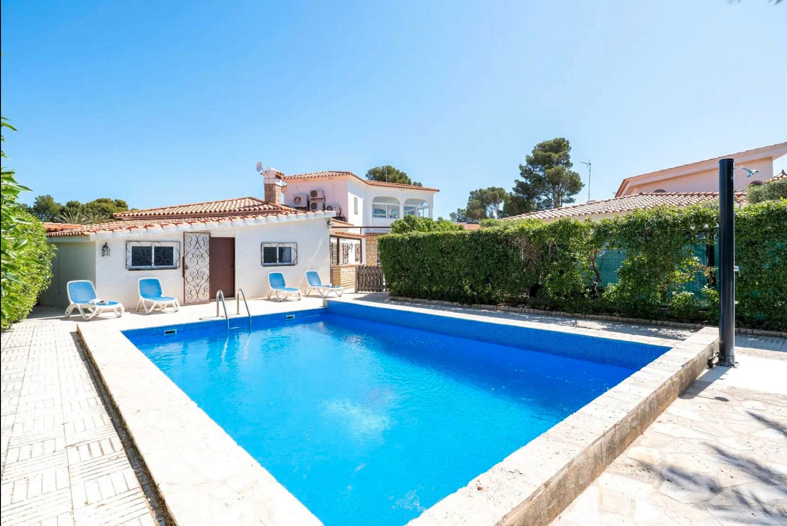 Piscina de Casa o xalet en venda en Mont-roig del Camp amb Aire condicionat, Calefacció i Jardí privat