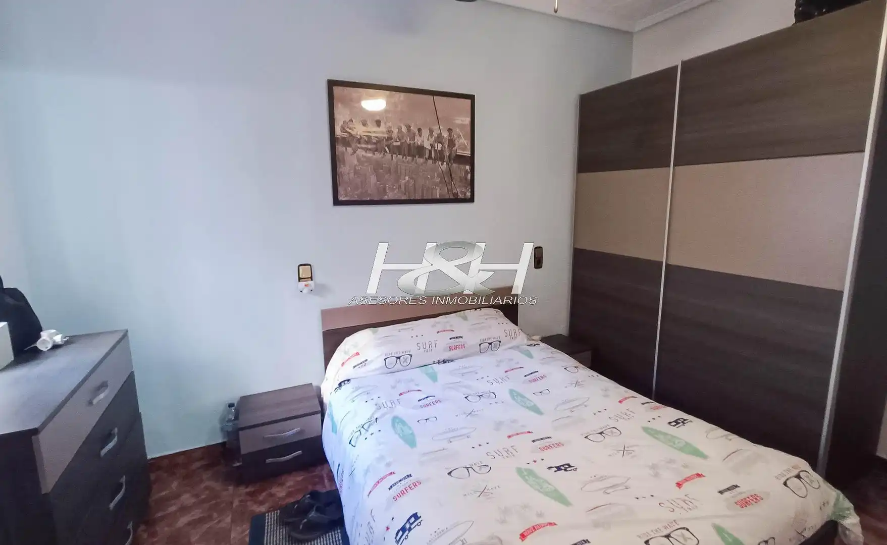 Habitación de Planta baja en venta en Paterna con Terraza