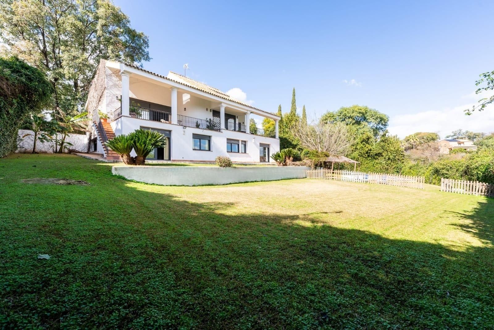 Jardí de Casa o xalet en venda en Mairena del Aljarafe amb Aire condicionat, Calefacció i Jardí privat