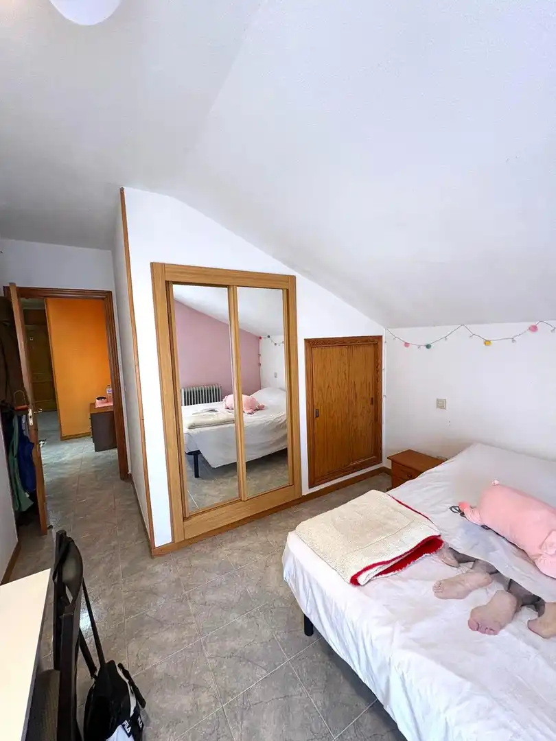 Bedroom of Flat for sale in Laguna de Duero  with Air Conditioner, Heating and Terrace