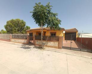 Exterior view of House or chalet for sale in Villanueva Mesía  with Air Conditioner