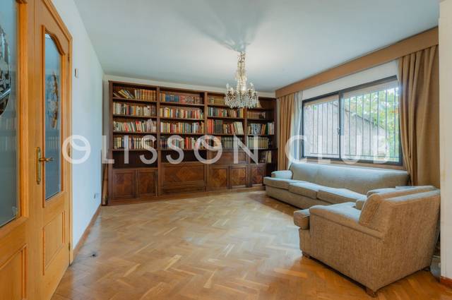 Casa adosada en Venta en Aravaca