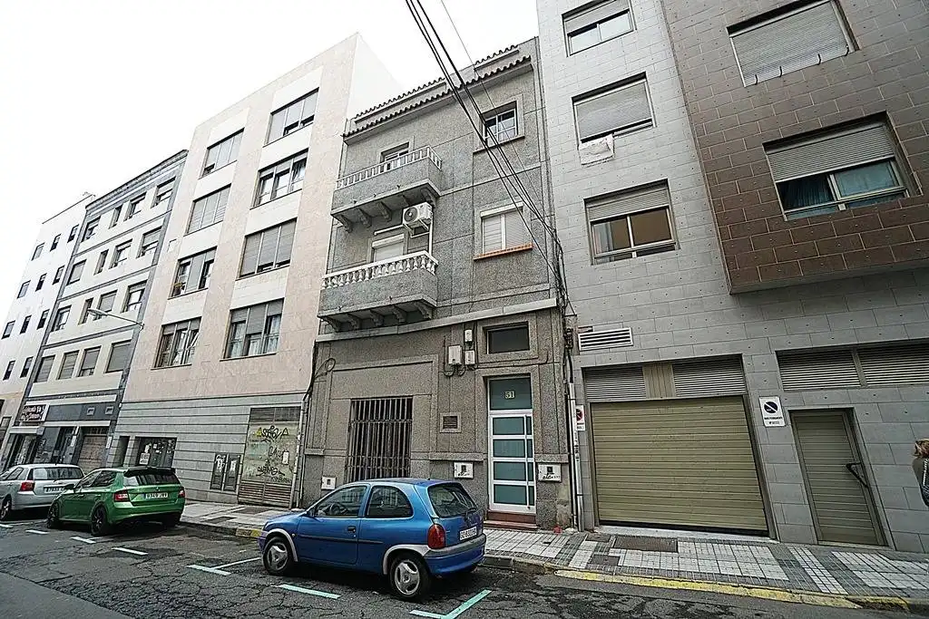 Exterior view of Flat for rent in Las Palmas de Gran Canaria  with Air Conditioner, Furnished and Balcony