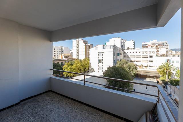 Piso en Venta en Plaça de Toros