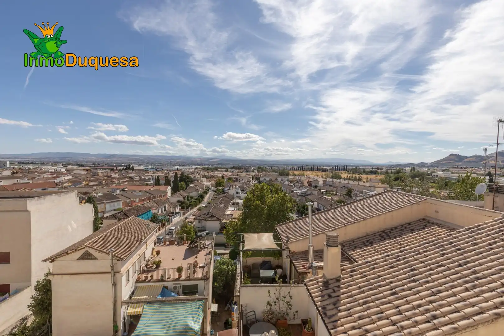 Vista exterior de Piso en venta en Peligros con Aire acondicionado, Terraza y Amueblado