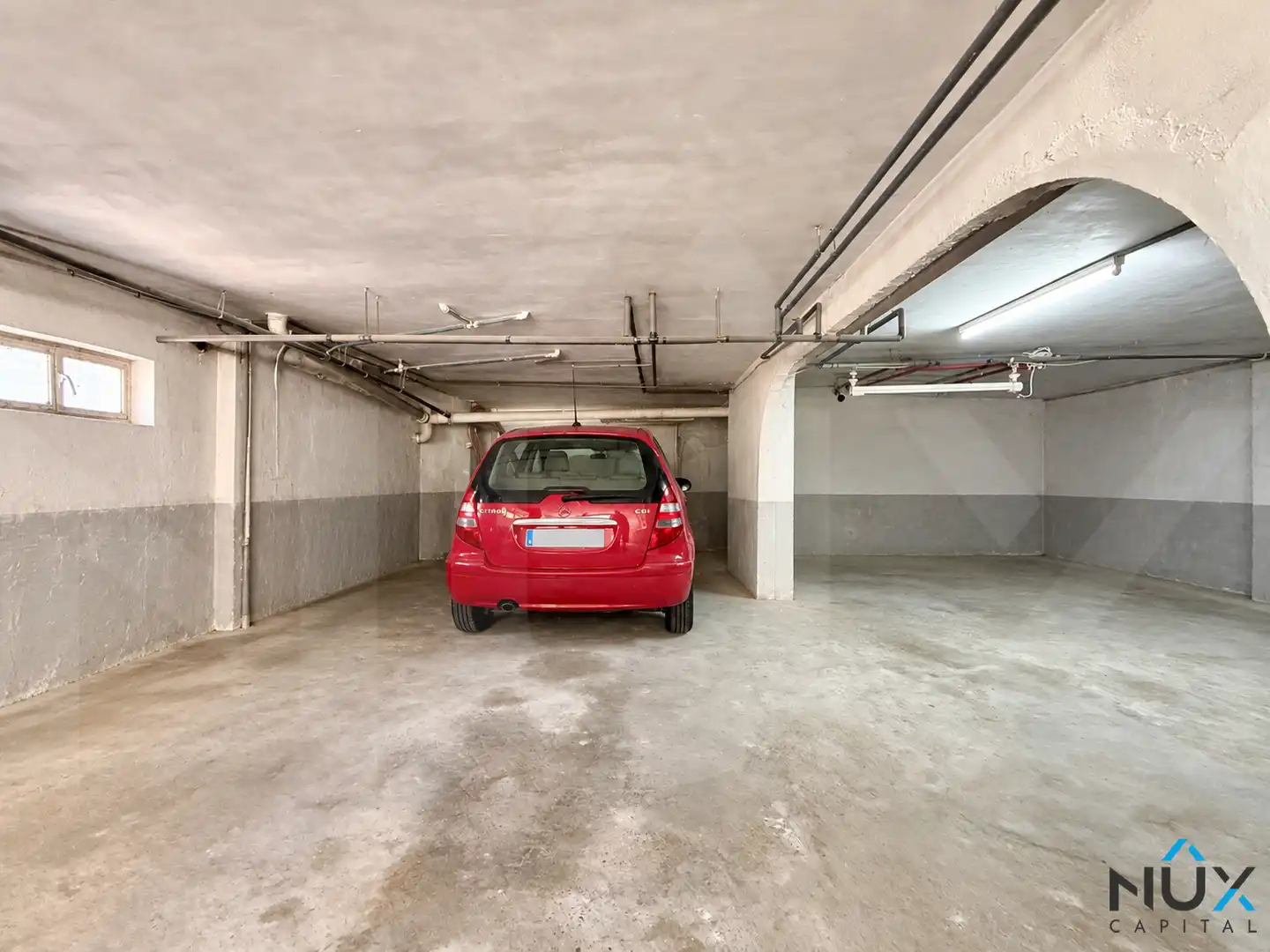 Aparcament de Casa o xalet en venda en Paterna amb Aire condicionat, Calefacció i Jardí privat