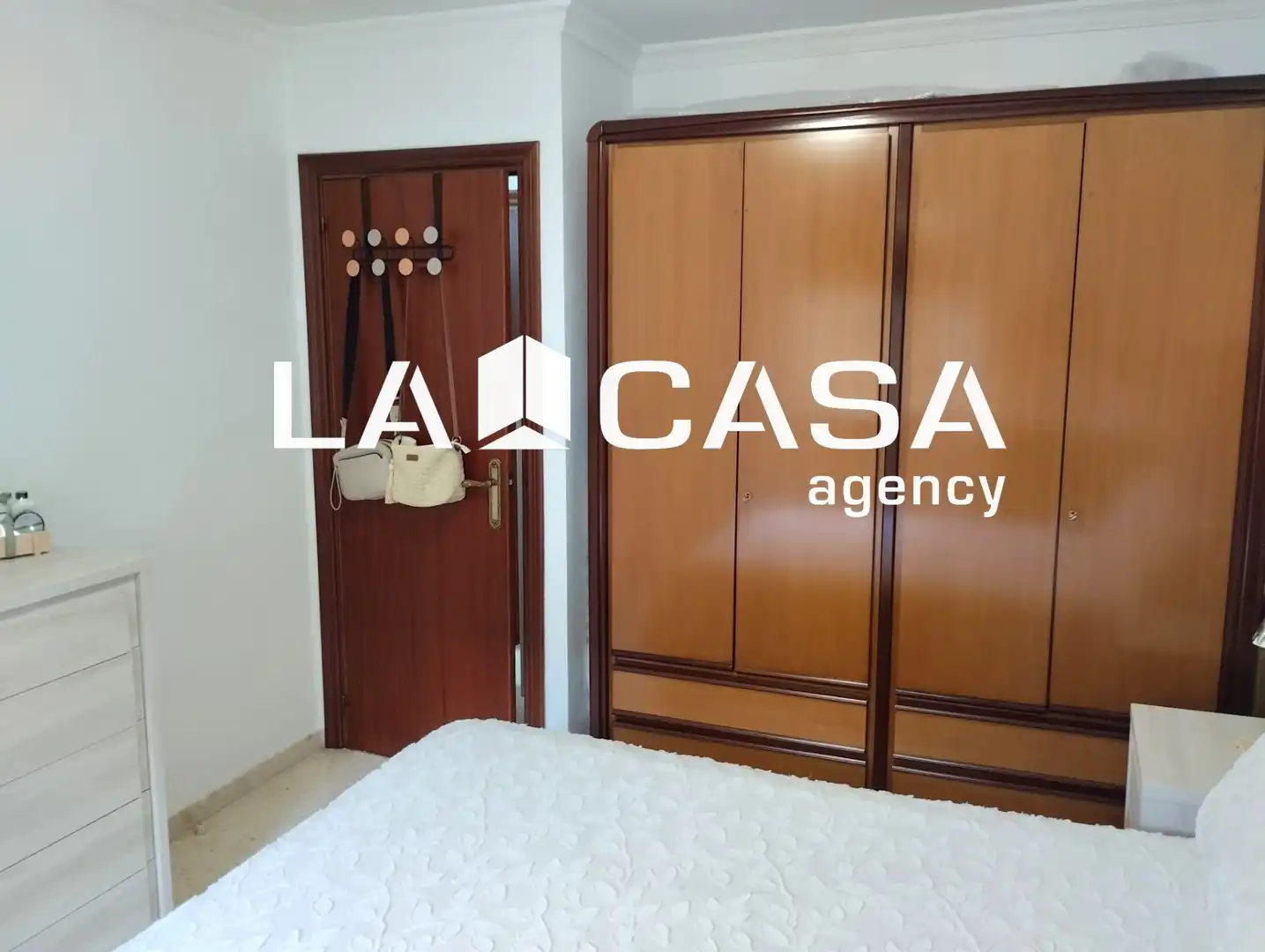 Piso en venta en Sevilla con Terraza y Amueblado