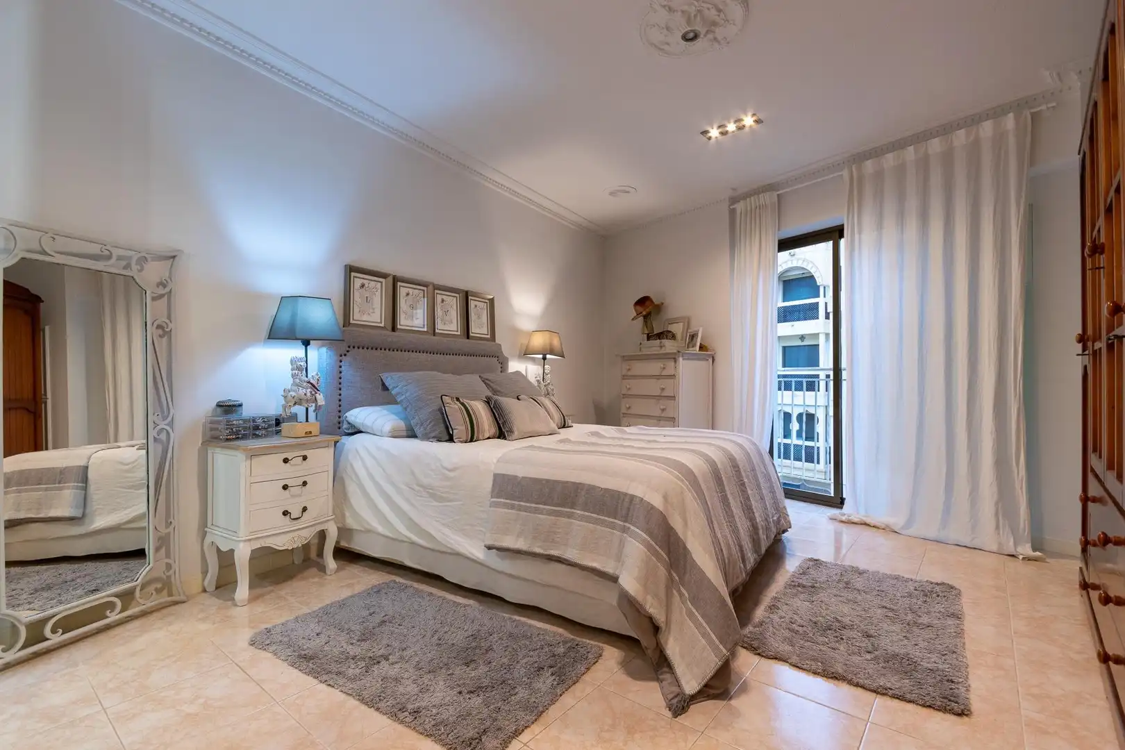 Habitación de Piso en venta en Crevillent con Aire acondicionado, Terraza y Trastero