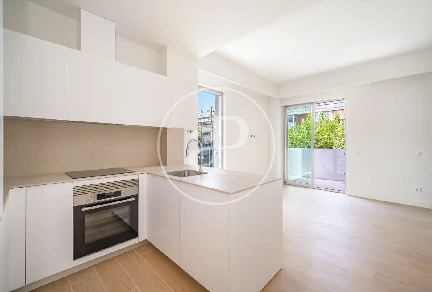 Exterior view of Flat for rent in Madrid  with Air Conditioner, Heating and Private garden