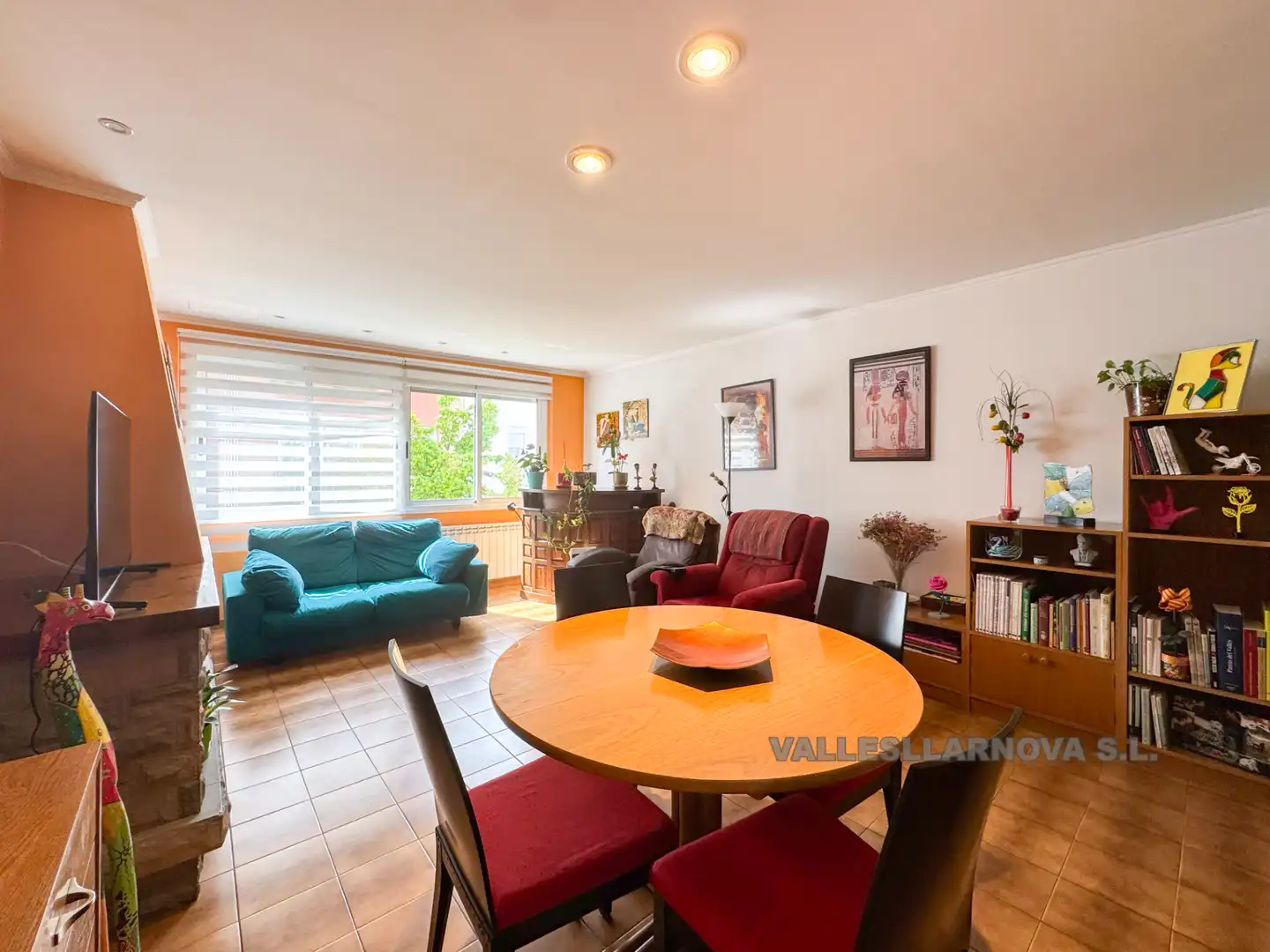 Sala d'estar de Casa o xalet en venda en Parets del Vallès amb Aire condicionat, Calefacció i Jardí privat