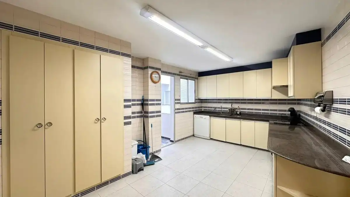 Cocina de Piso en venta en Carcaixent con Aire acondicionado, Calefacción y Amueblado