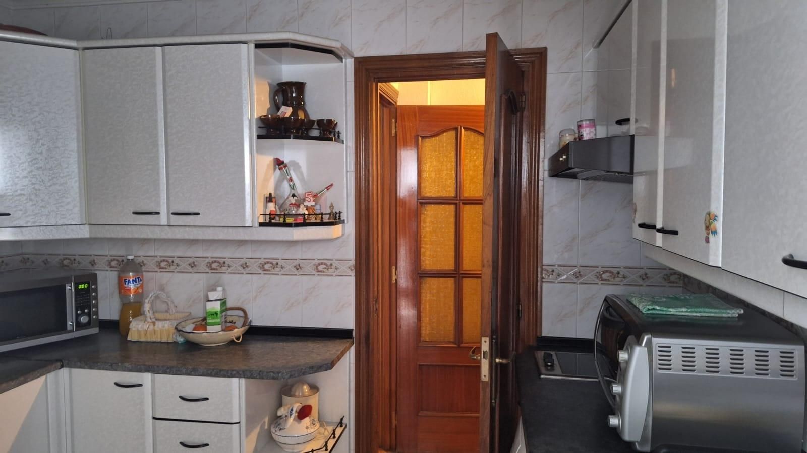 Kitchen of Flat for sale in Coslada  with Air Conditioner, Heating and Private garden