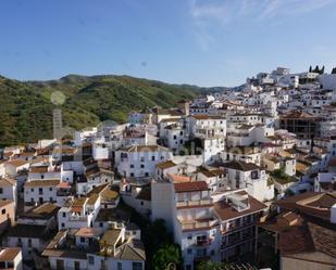 Vista exterior de Edifici en venda en Almáchar