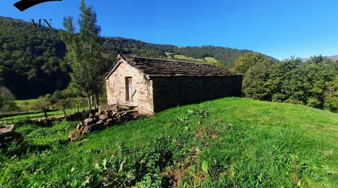 Foto 3 de Finca rústica en venta en Vega de Pas, Cantabria