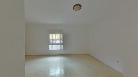 Foto 2 de Pis en venda a Rafaela Aparicio, Roquetas Pueblo, Almería