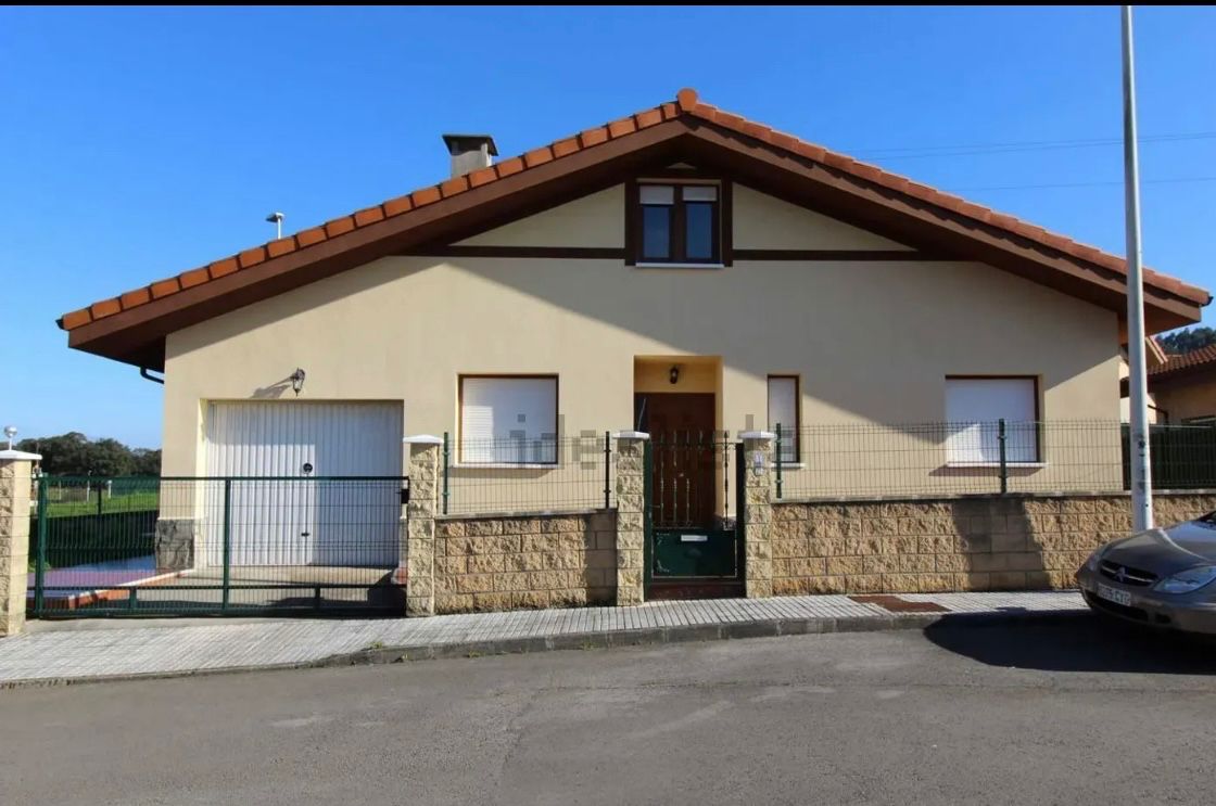 Casa o xalet en venda a Barrio Rada, 1