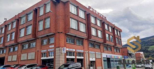 Oficina en Venta en Polígono Industrial el Juncal Poligonoa en Valle de Trápaga-Trapagaran