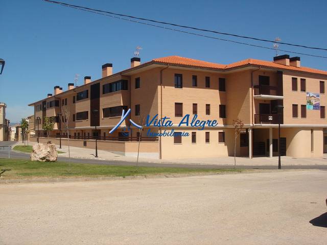 Piso en Venta en Calle Miguel Villanueva en Zarratón