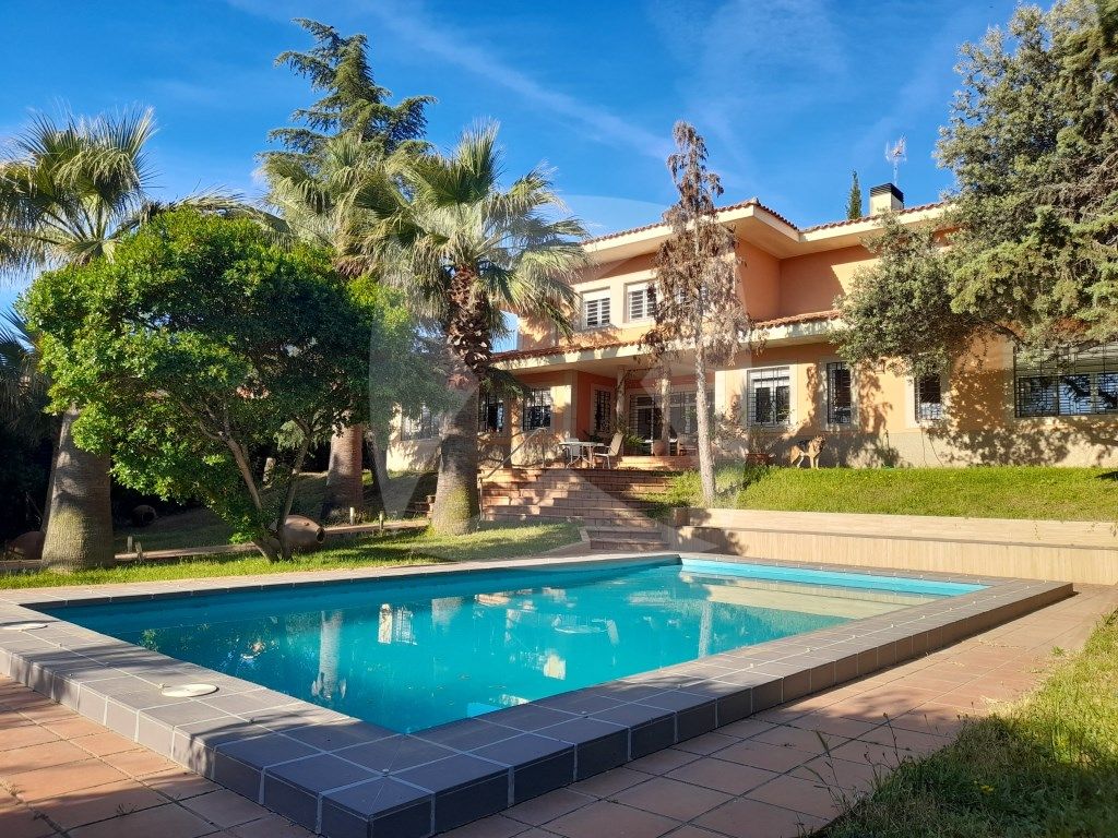 Garden of House or chalet for sale in Badajoz Capital  with Air Conditioner