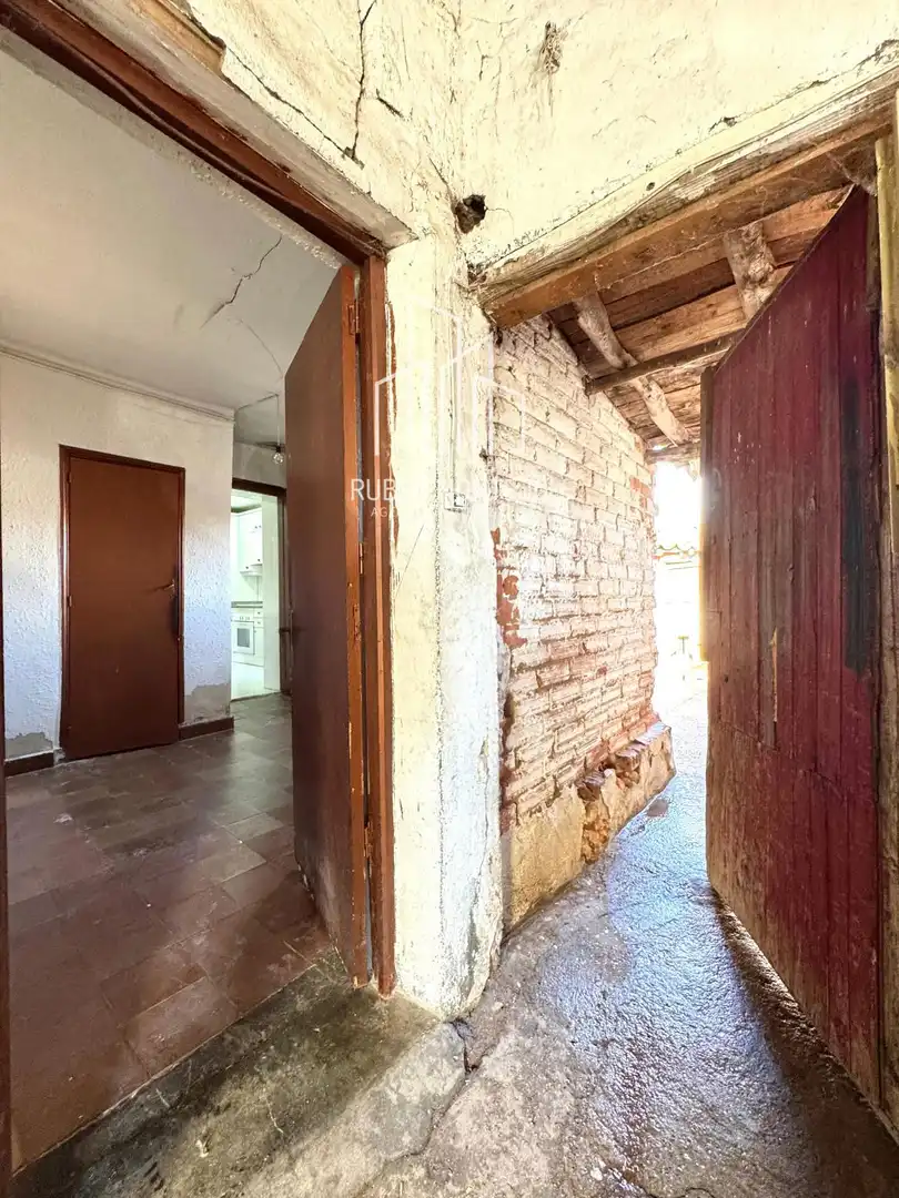 Local en venta en Gomecello con Terraza