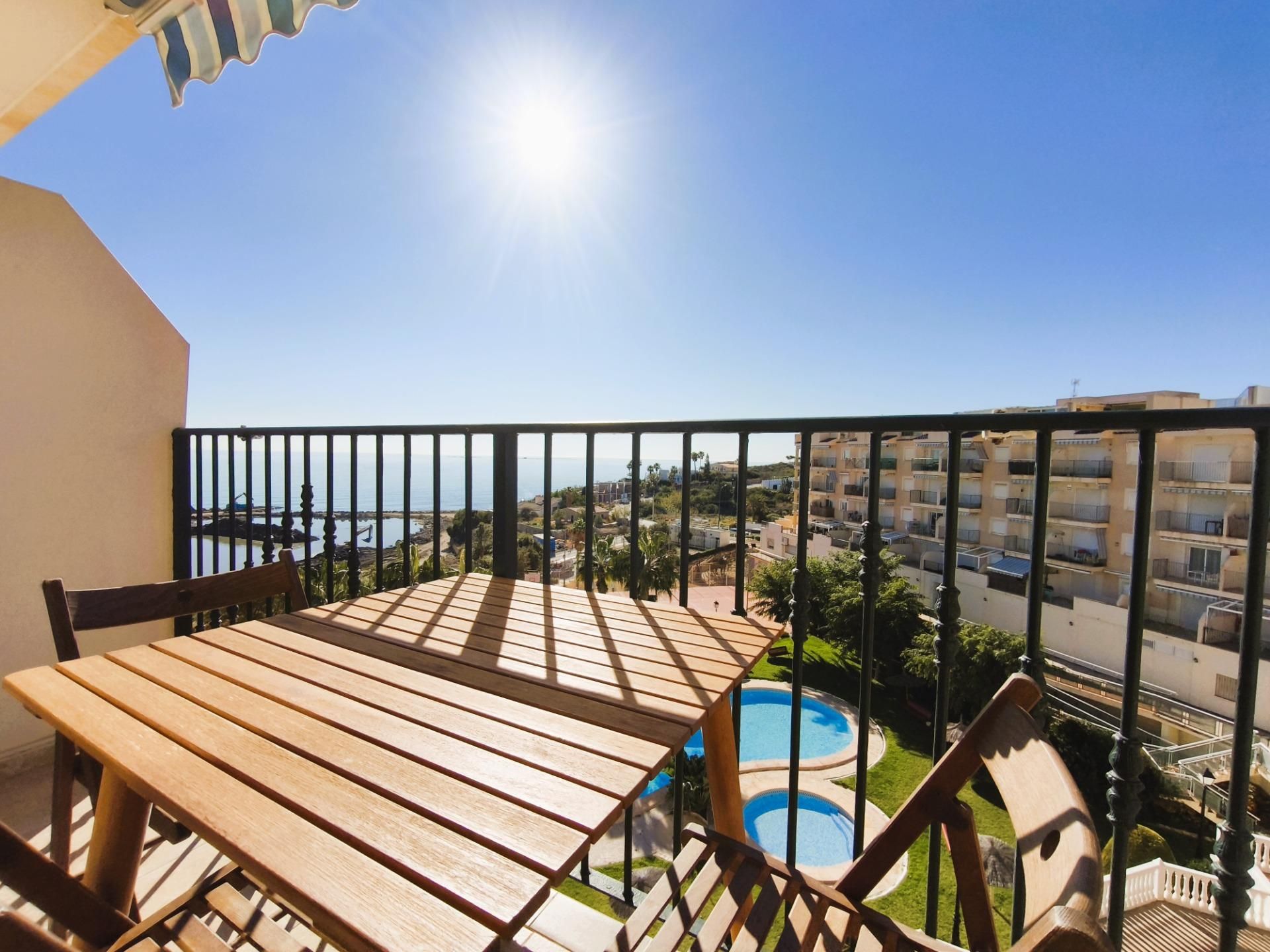 Terrassa de Àtic en venda en El Campello amb Aire condicionat, Jardí privat i Terrassa