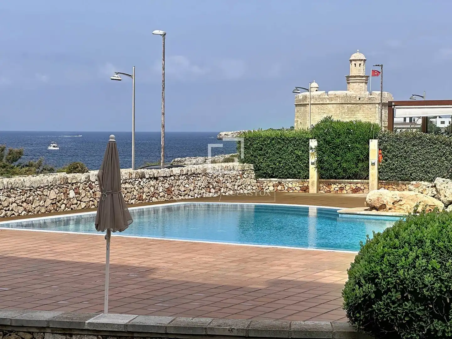 Schwimmbecken von Wohnung zur Miete in Ciutadella de Menorca mit Klimaanlage, Heizung und Privatgarten