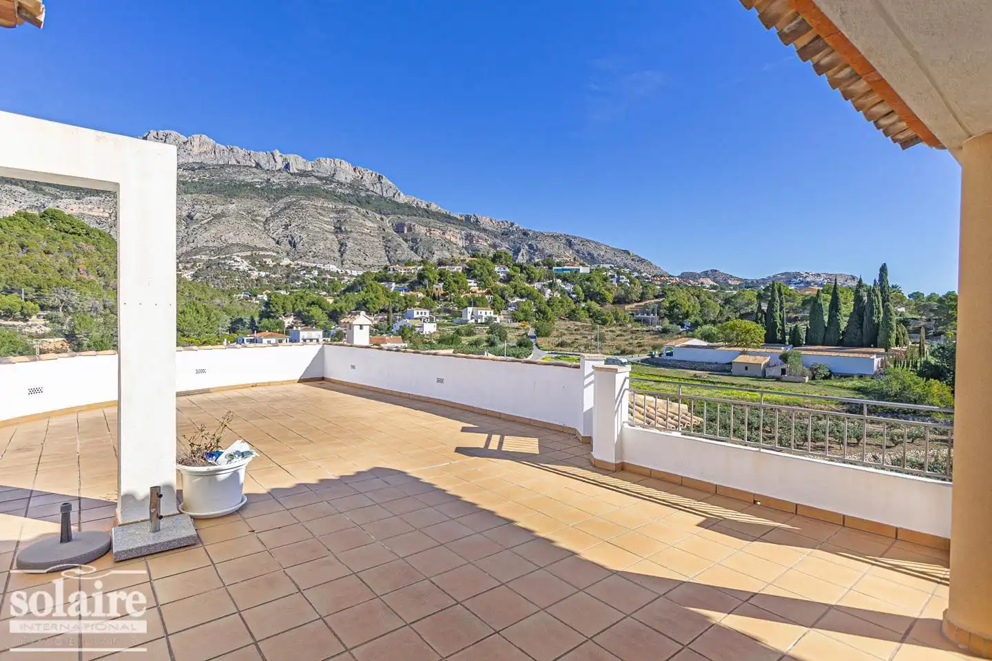 Vista exterior de Ático en venta en Altea con Aire acondicionado, Terraza y Trastero