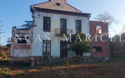 Exterior view of Country house for sale in Les Franqueses del Vallès