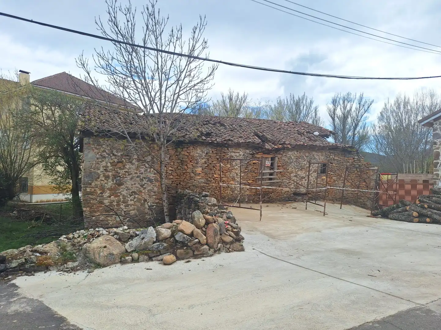 Vista exterior de Casa o xalet en venda en Triollo