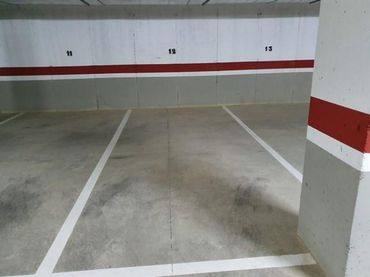 Parcheggio con ascensore in vendita a Foz