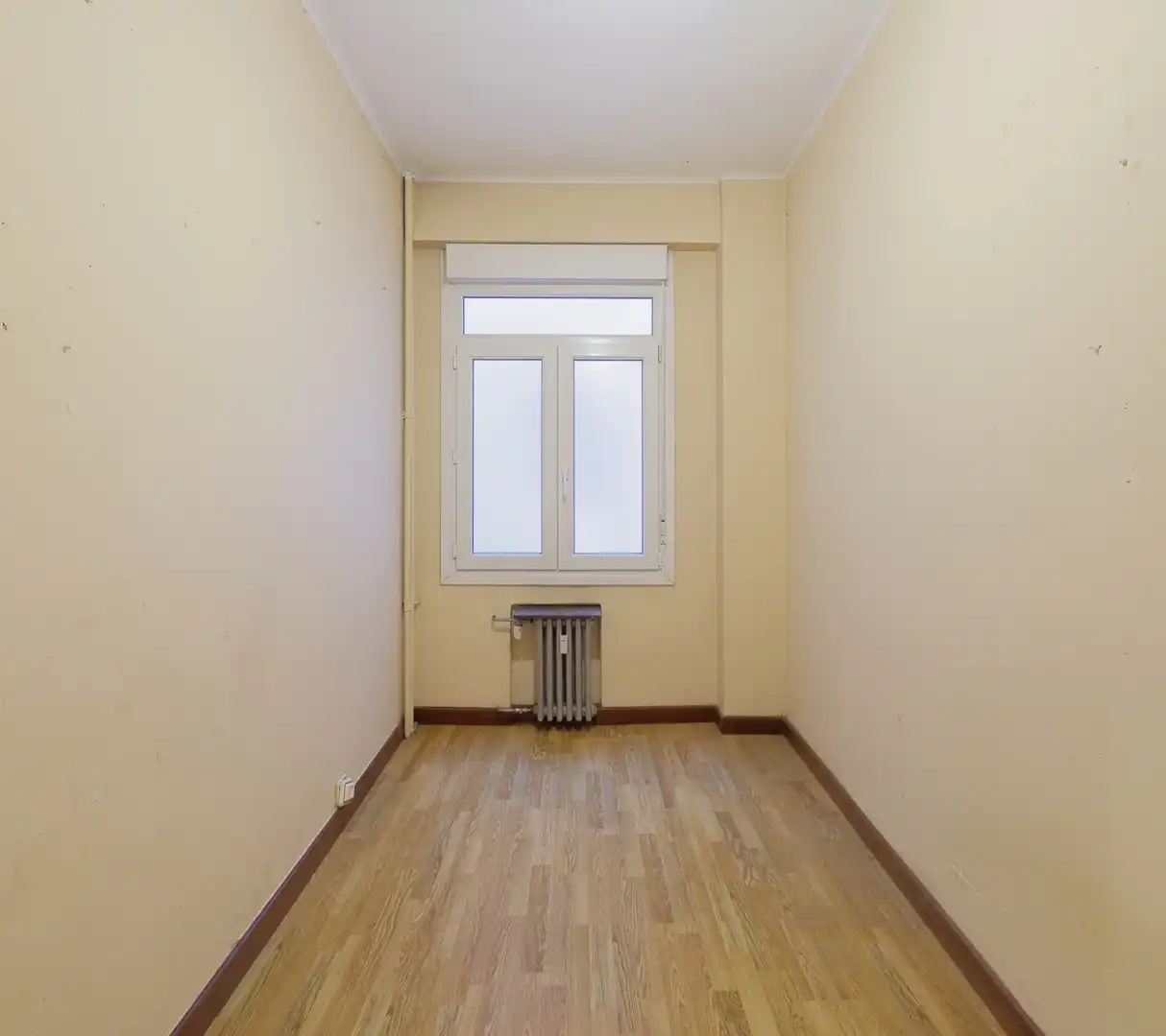Bedroom of Flat for sale in Gijón   with Heating, Parquet flooring and Storage room