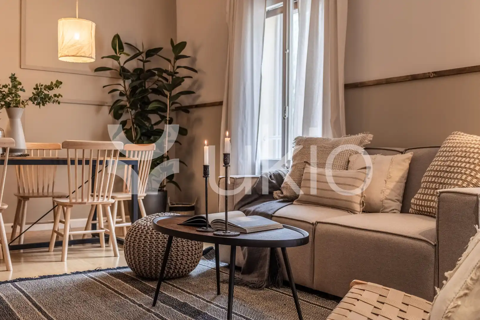 Sala d'estar de Apartament de lloguer en Madrid amb Aire condicionat, Calefacció i Moblat