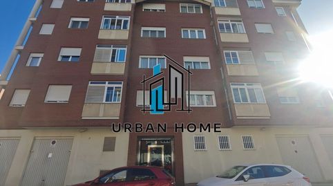 Foto 2 de Piso en venta en Calle Eugenio de la Nora, San Andrés del Rabanedo pueblo, San Andrés del Rabanedo