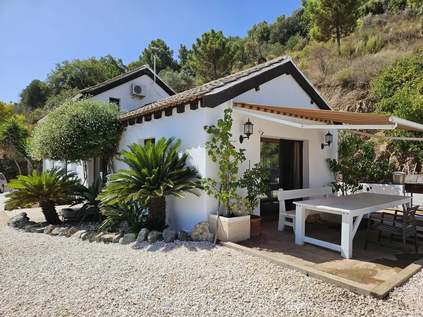 Garden of Houses for sale in Monda  with Air Conditioner, Terrace and Swimming Pool