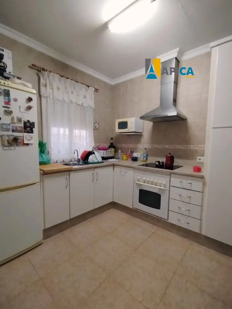 Cuina de Casa o xalet en venda en Barbate amb Terrassa i Moblat