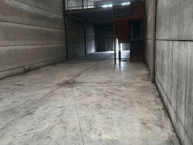 Local comercial en Alquiler en Calle de Francisco Aritio, 128 en Estación - Los Manantiales